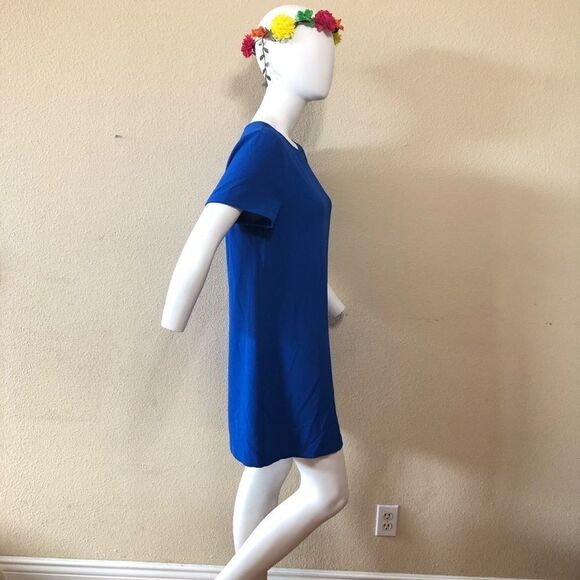 Felicity & Coco Devery Crepe Shift Dress - Picture 5 of 10